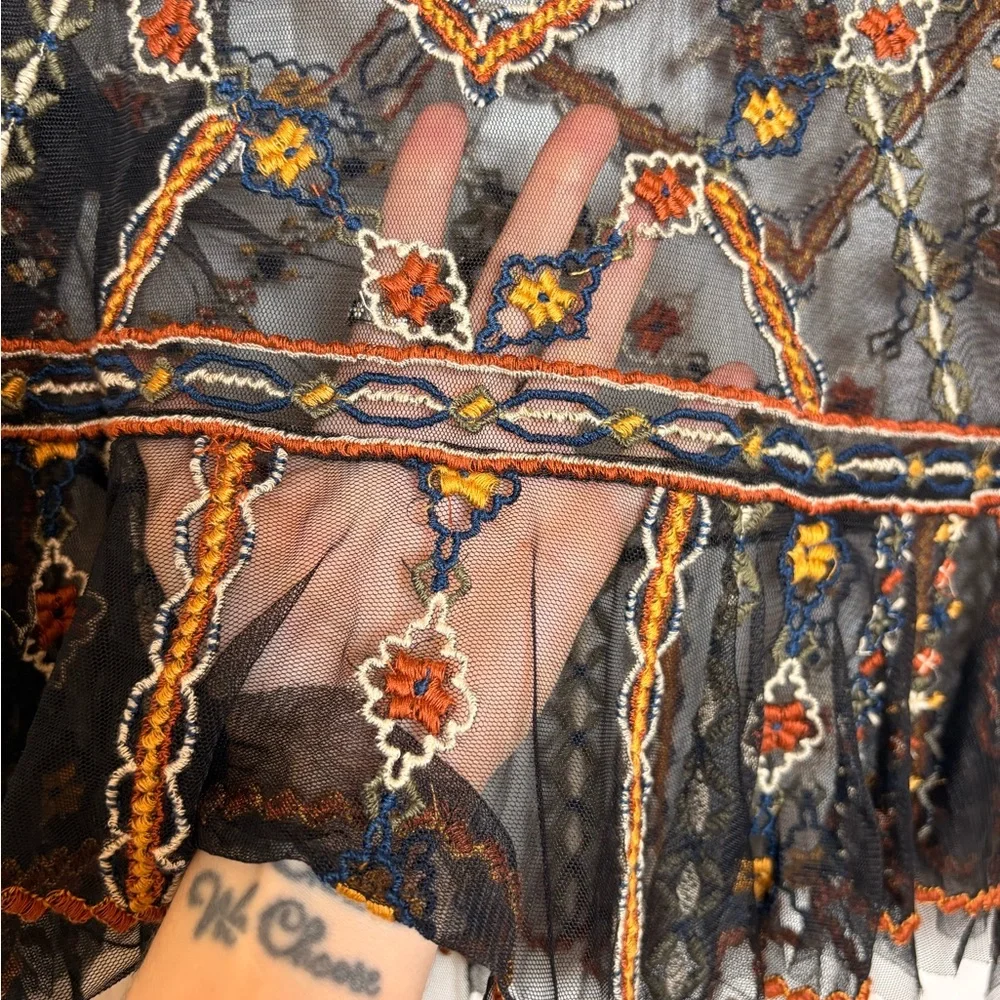 Free People Give A Little Mesh Top Black Embroidered Boho XS - Picture 10 of 10